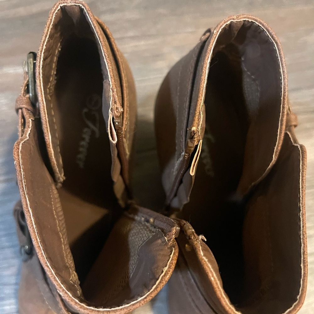 Brown boots